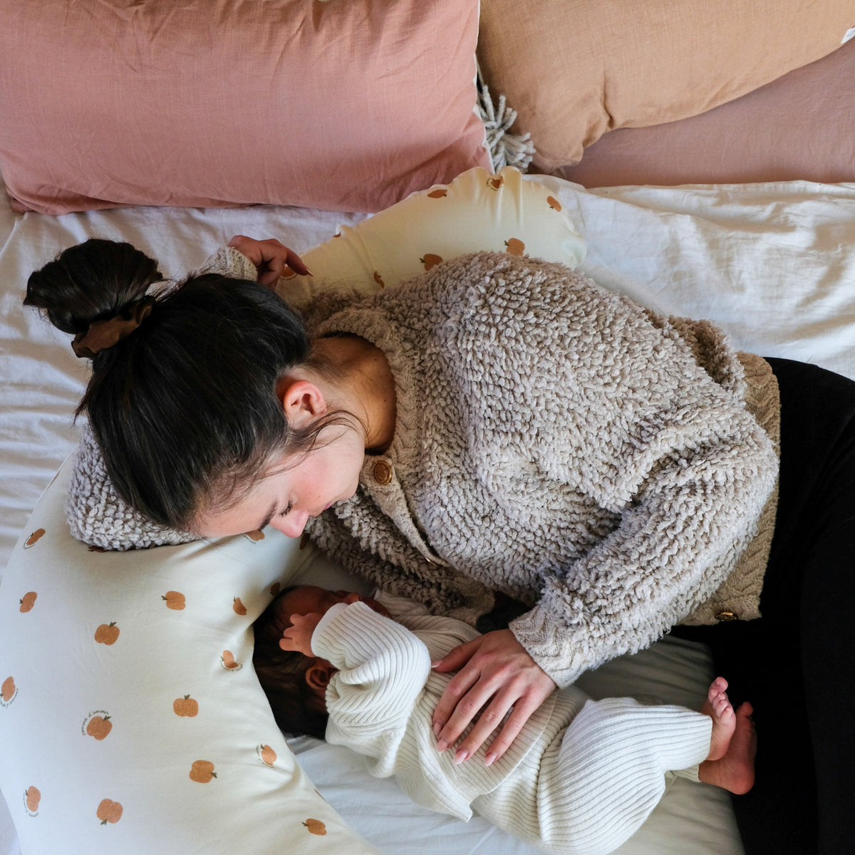 jersey breastfeeding pillow with toffee apple print