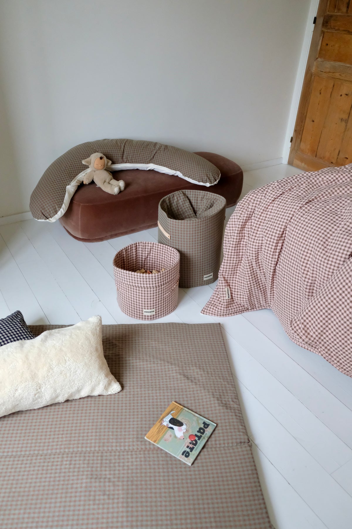 Vichy Châtaigne Nursing Pillow
