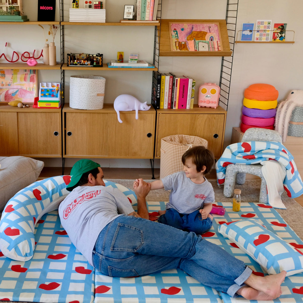 speelmat voor ontwikkeling en motoriek spelletjes maxi king size xxl samenwerking Mathilde Cabanas hart mond motief