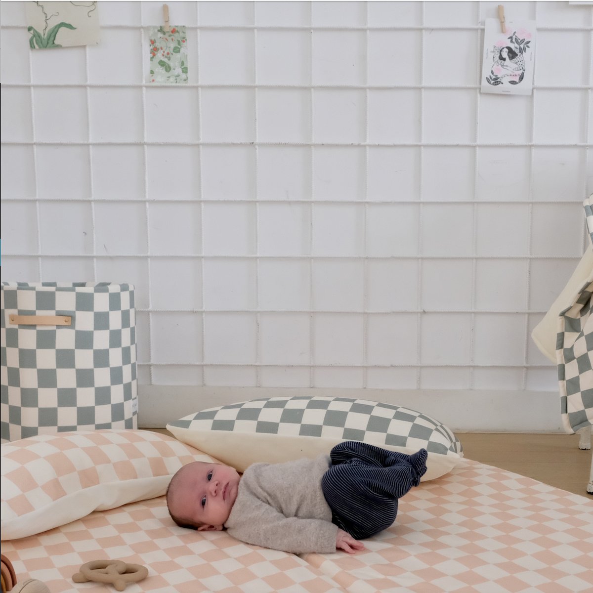 coussin damier rose 