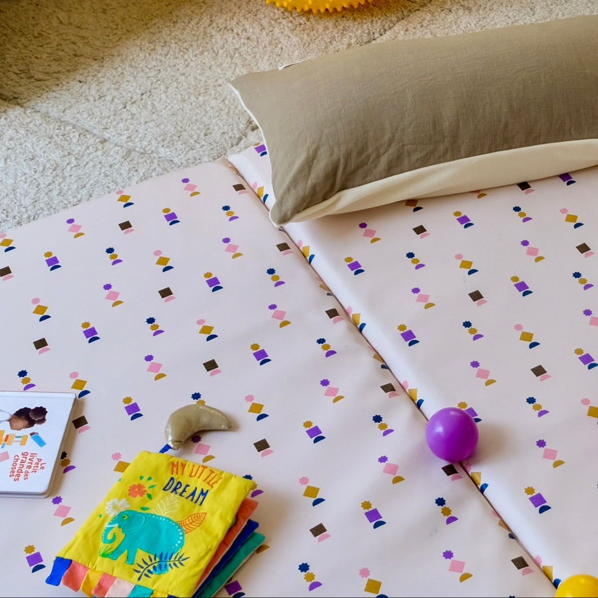 Gommettes Waterproof Cover