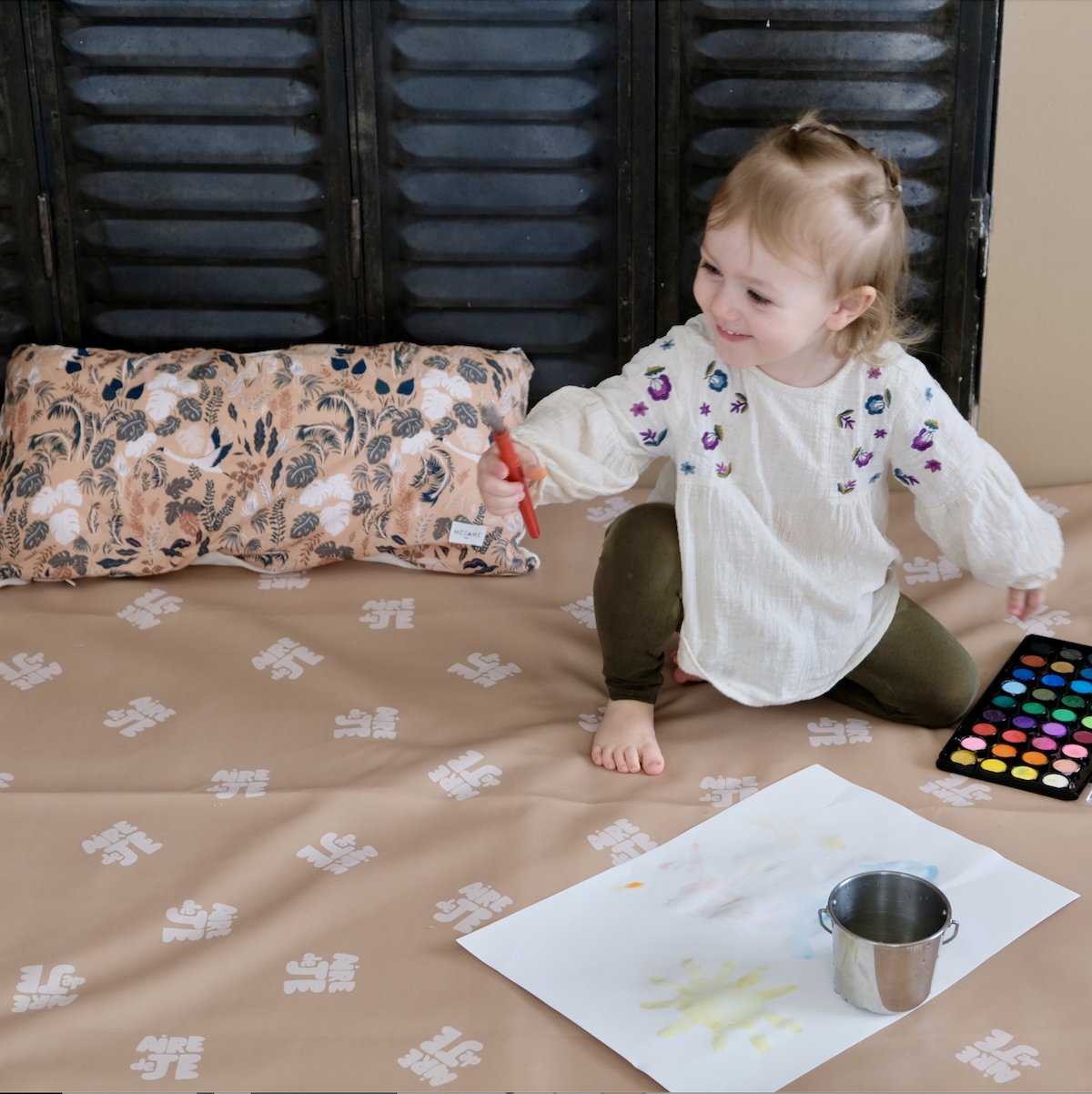 waterproof slip-on cover for baby activity mat, beige playground print
