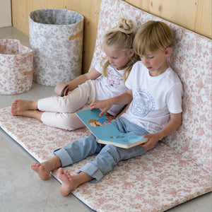 funda alfombra de juego y psicomotricidad para bebé y niño colaboración tartine&chocolat color rosa