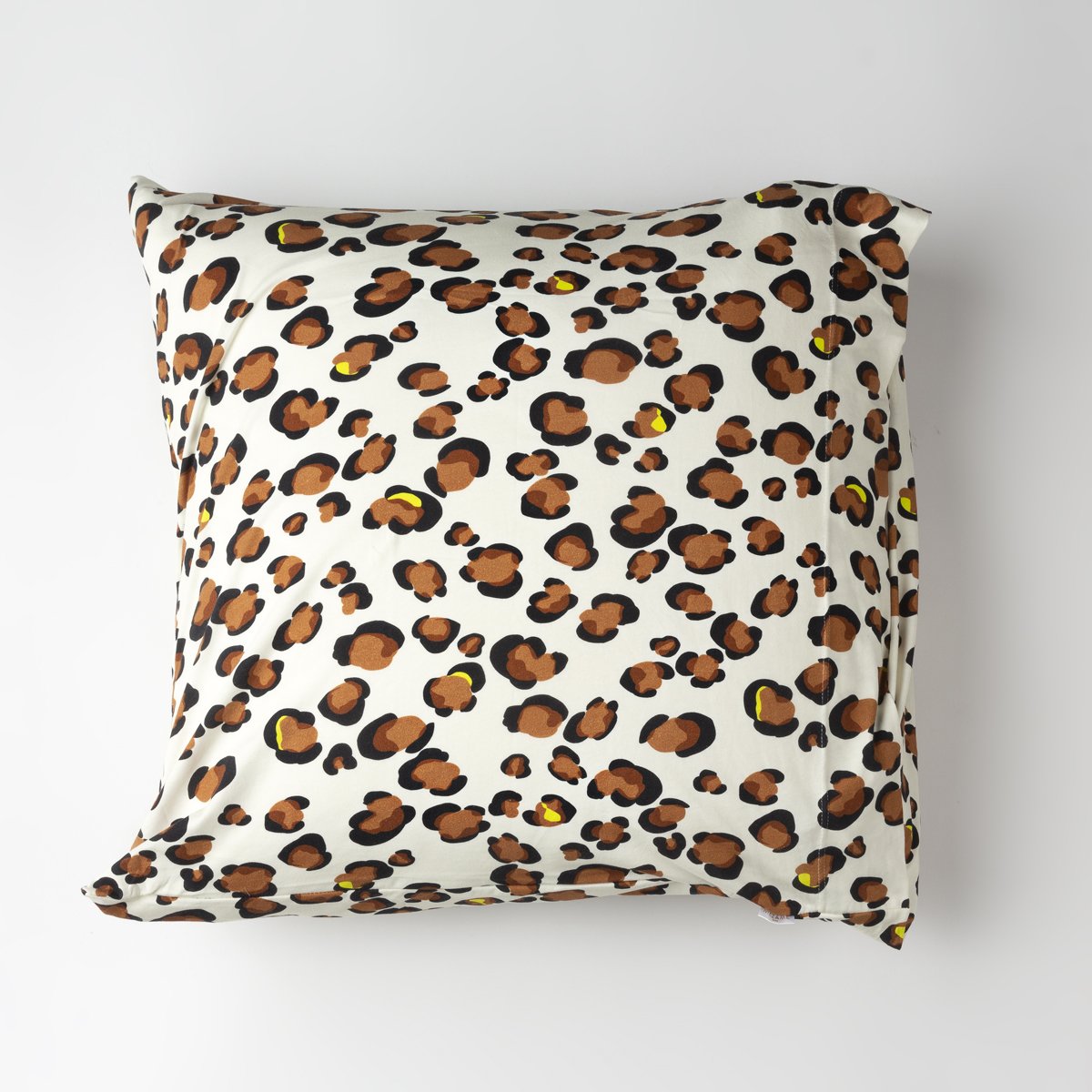 adult bed linen set leopard print