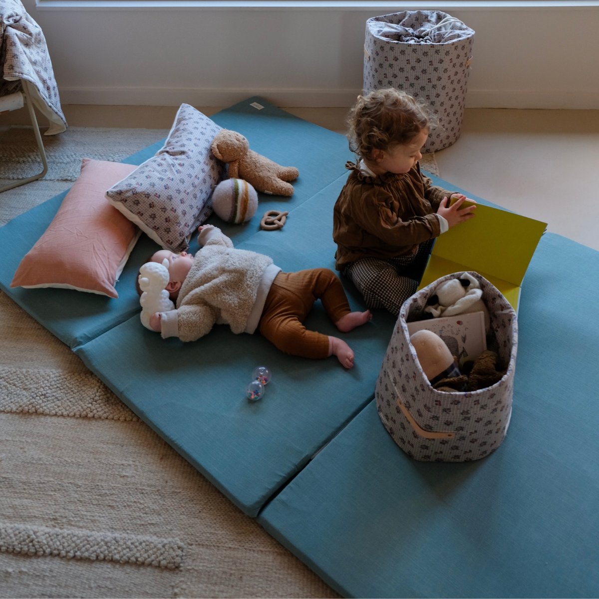 rallonge tapis  jeux bebe enfant grand format XXL uni vert baltique 