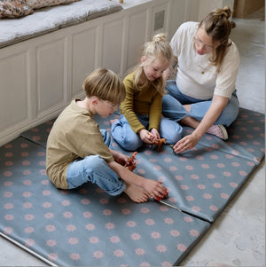 verlengstuk voor speelkleed, motoriek en spelletjes voor baby en kind, groot XXL-formaat 
waterdicht met zonneprint
