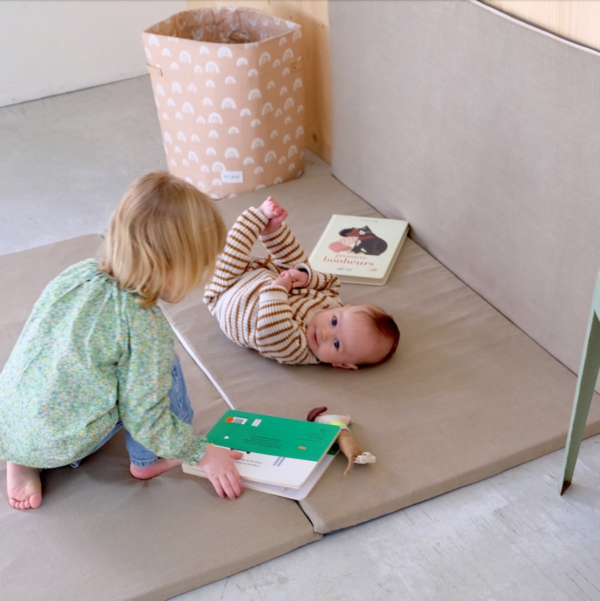 extension for baby and toddler play mat XXL oversized plain khaki olive
