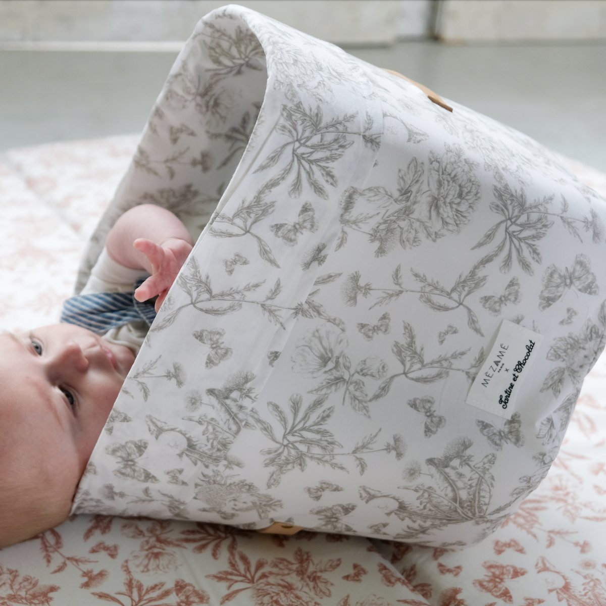 Spielzeugaufbewahrungskorb klein Baby Kind Kooperation Tartine & Chocolat Farbe Grau