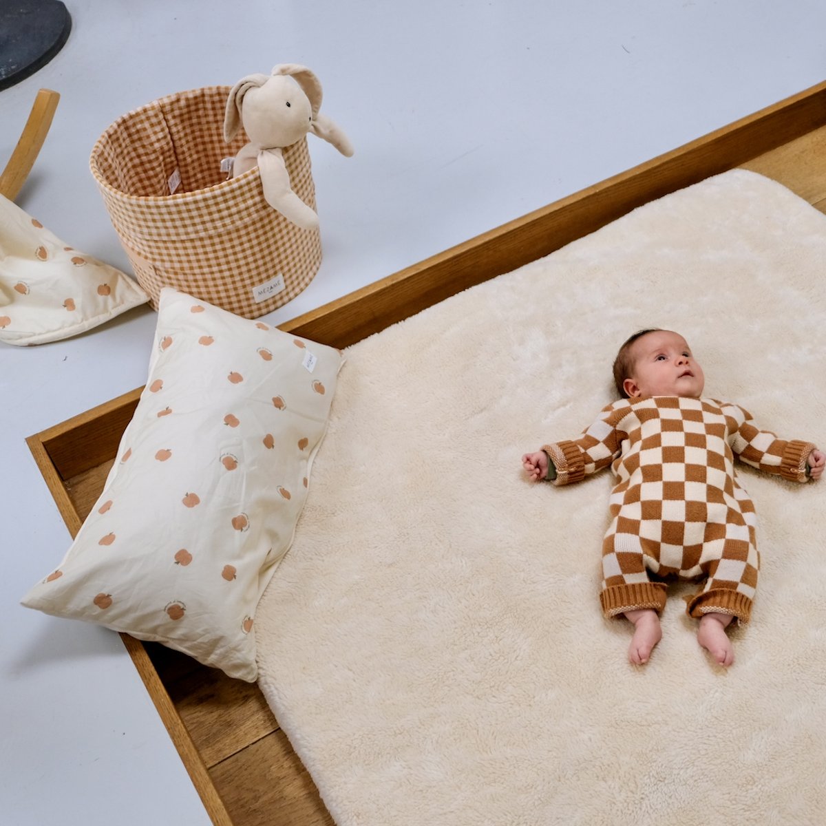 superzacht kussen voor baby en kind met motief Pomme d'amour 
