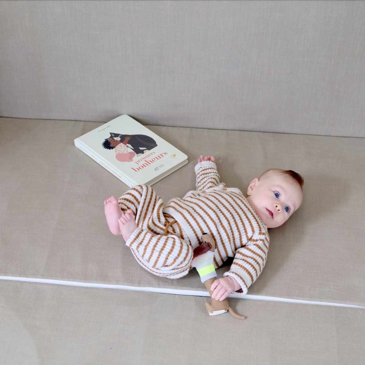 speelkleed voor ontwikkeling motoriek en spelletjes baby kind groot formaat XXL effen olijfgroen