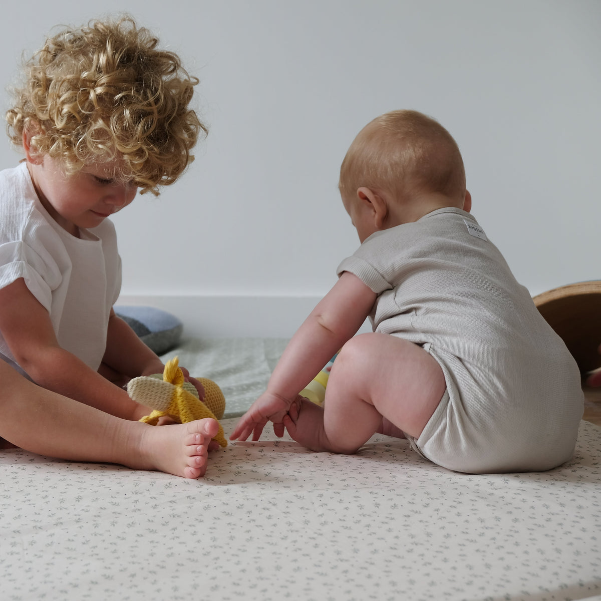 Spielmatte Frühförderung Motorik Spiele Pastell 